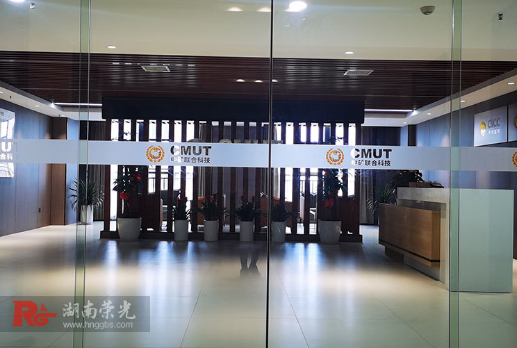 �Lɳ���������OӋ���]�����U��ĥɰ�N����