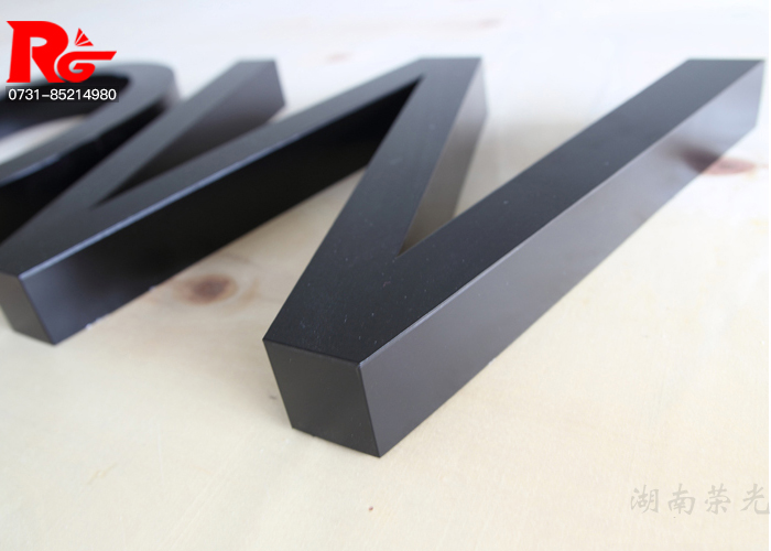 �Lɳ���P䓿�����