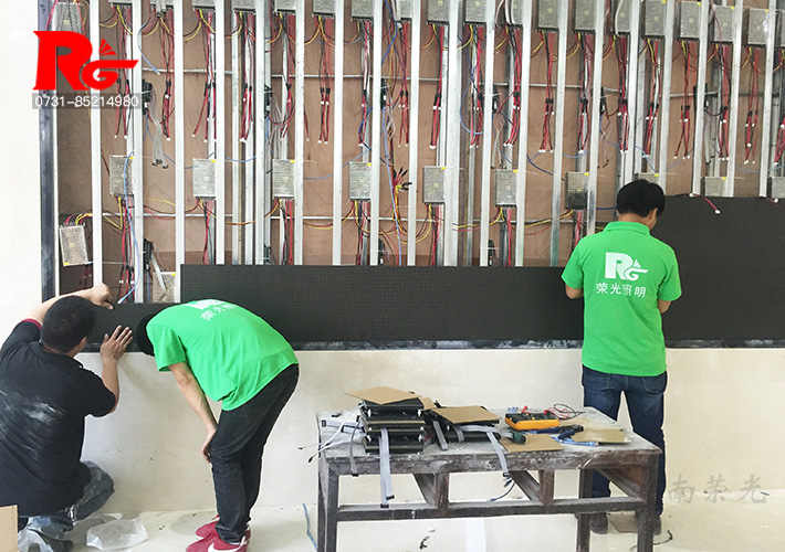 �L(zh��ng)ɳ�@ʾ��