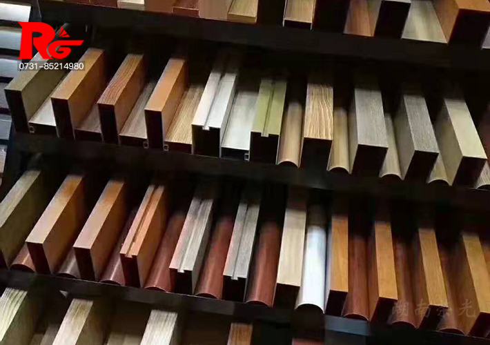 �L(zh��ng)ɳ�۰����� 