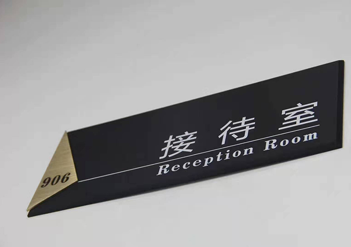 ���������R��