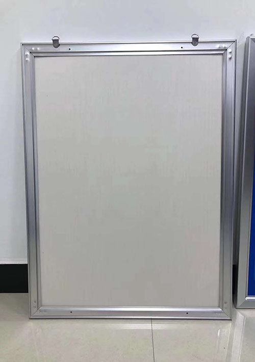 �Lɳ����������