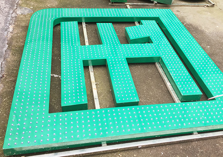 �L(zh��ng)ɳ��¶���l(f��)����