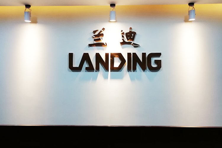 �Ɏ���������