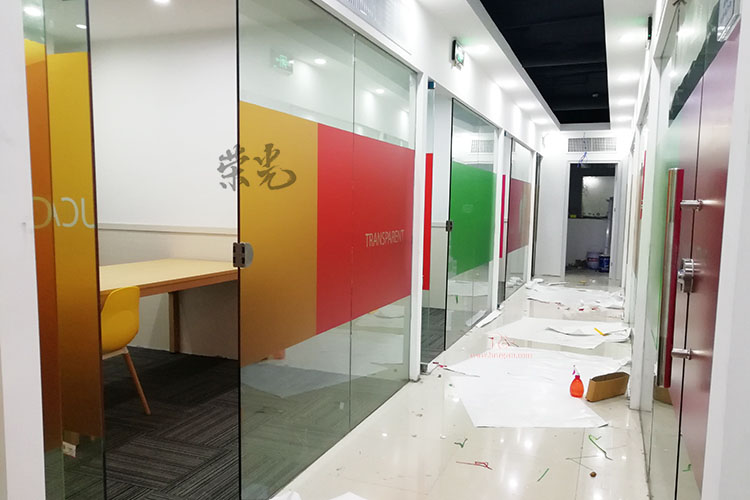 �Lɳ���L����S