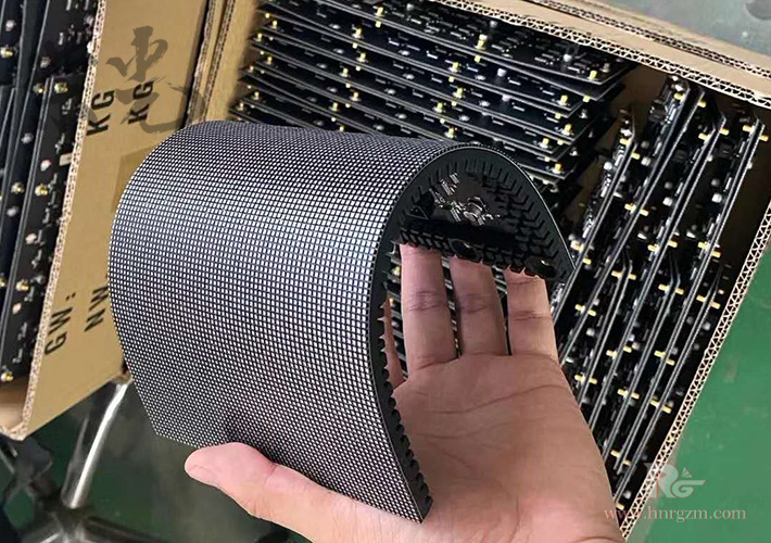 �Lɳ������